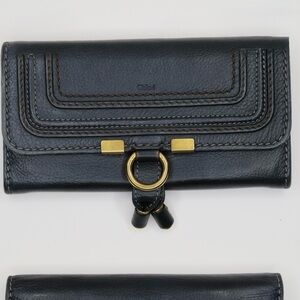 Chloé
Leather Continental Wallet